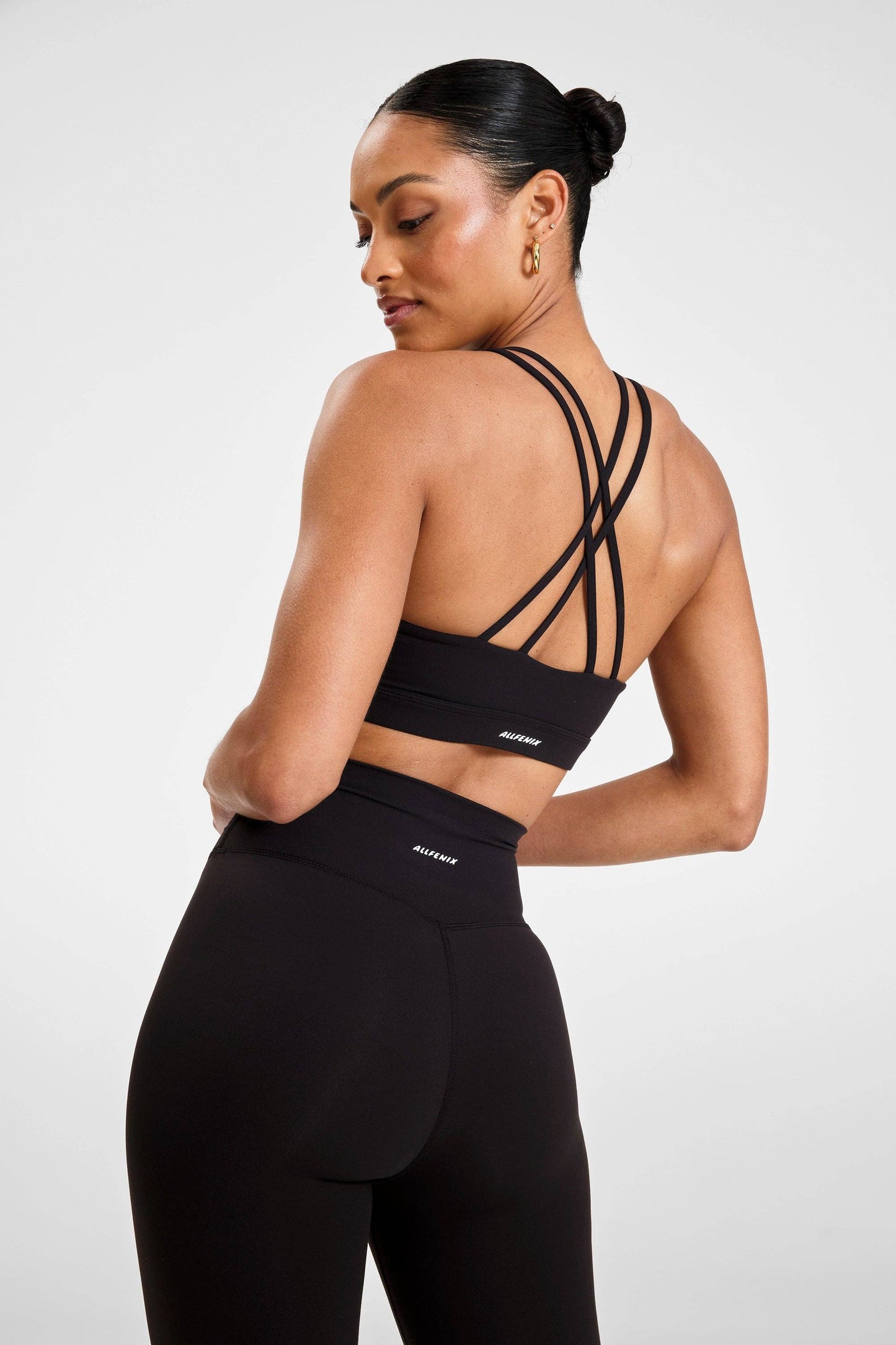 EcoSculpt Cross Back Sports Bra - Black